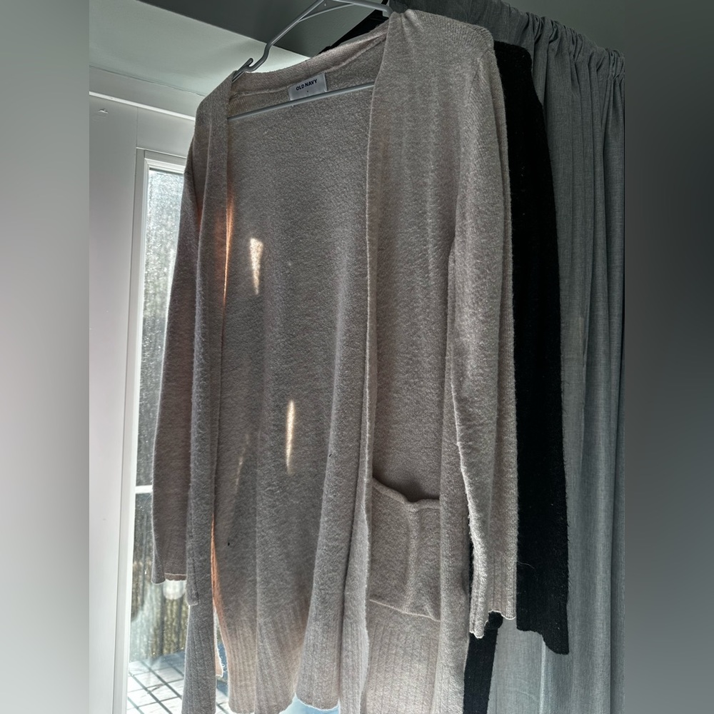 Old Navy cardigan